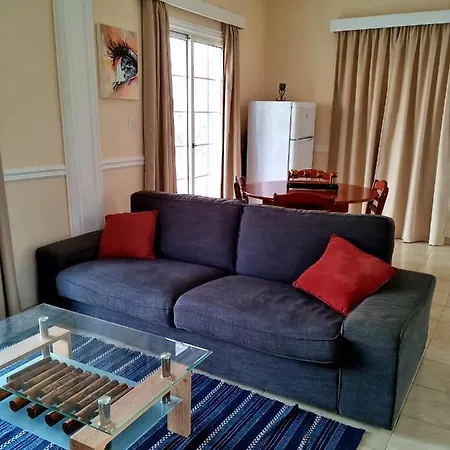 Oroklini Coast Holiday House 度假居