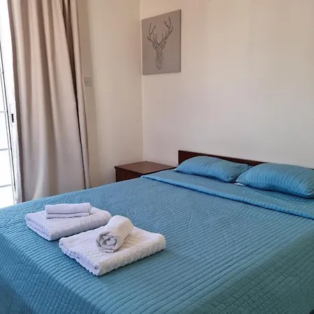 Oroklini Coast Holiday House 펜션